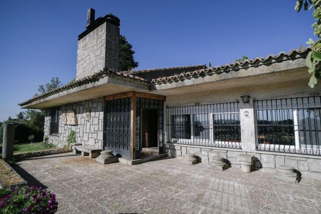 El Chalet De Gloria ซานตา มาร์ตา เด ตอร์เมส ภายนอก รูปภาพ